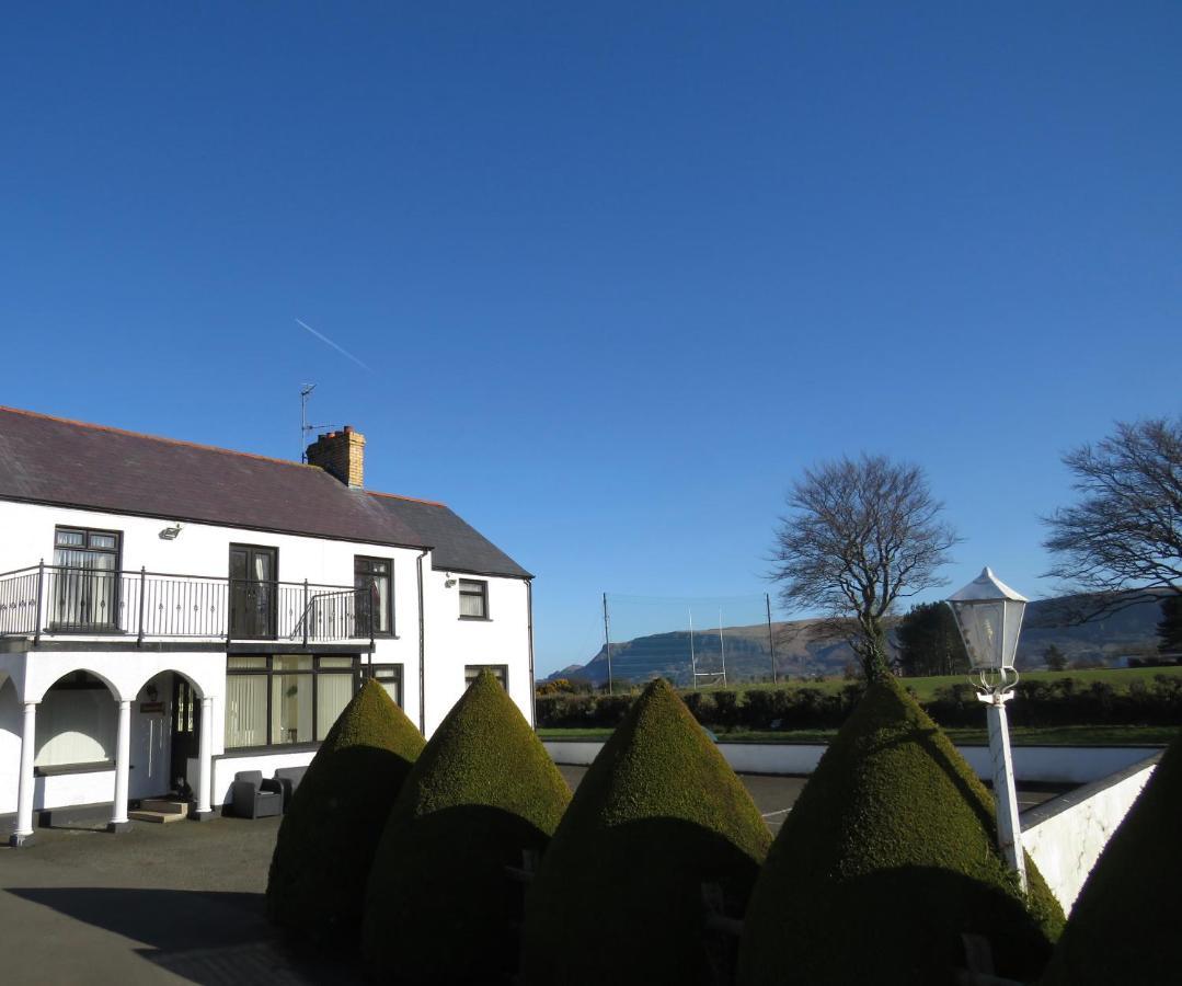 Glendale Bed And Breakfast, Cushendall Exteriör bild